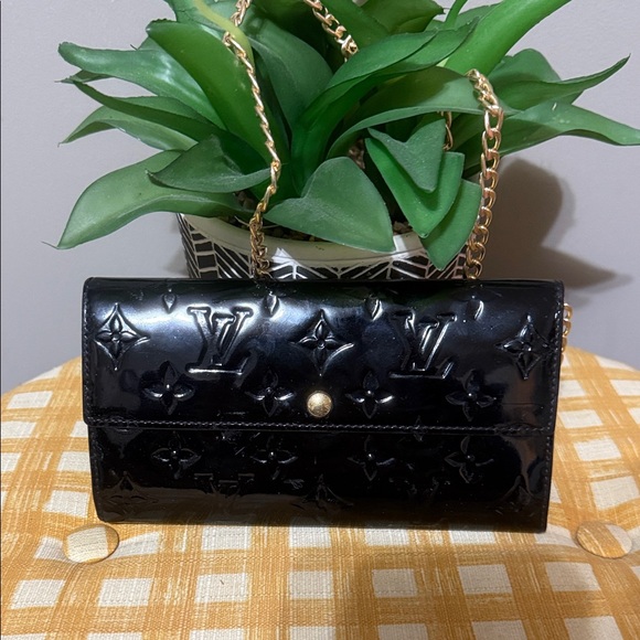 Louis Vuitton Black Patent Leather Wallet - Picture 1 of 14